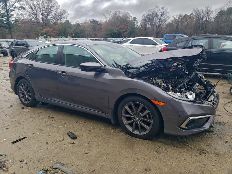 Фото 4 - HONDA CIVIC