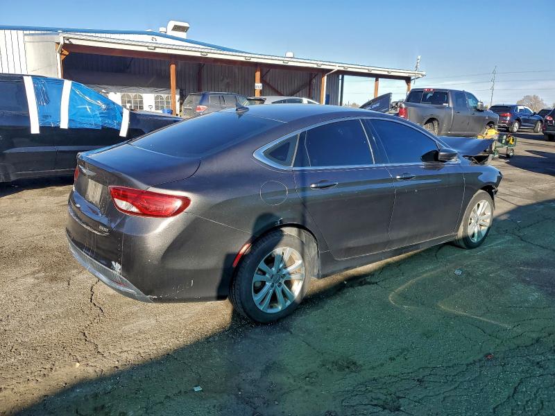 Фото 3 - CHRYSLER 200