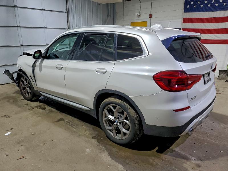Фото 2 - BMW X3