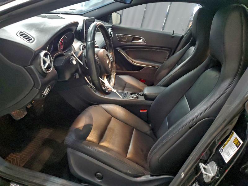 MERCEDES-BENZ CLA-CLASS 2015 VIN WDDSJ4EB4FN170581