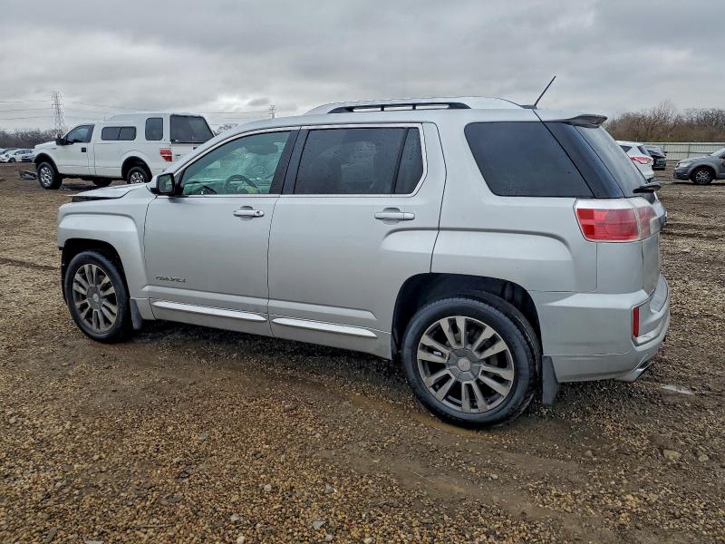 Фото 2 - GMC TERRAIN