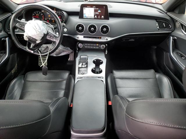 Фото 8 - KIA STINGER