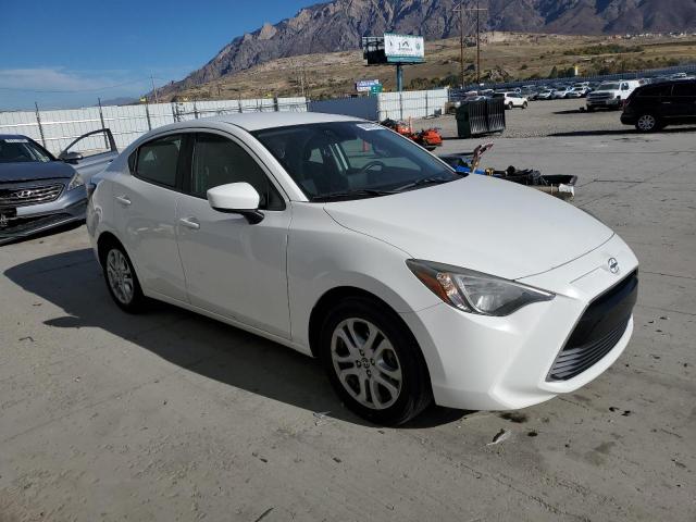 Фото 4 - TOYOTA SCION