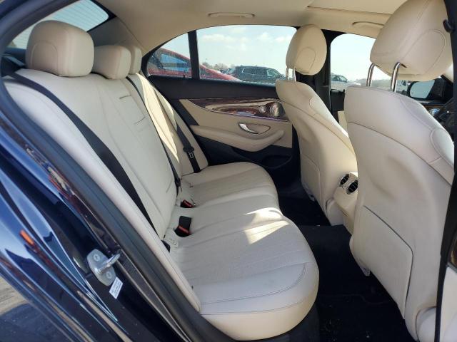 Фото 10 - MERCEDES-BENZ E-CLASS