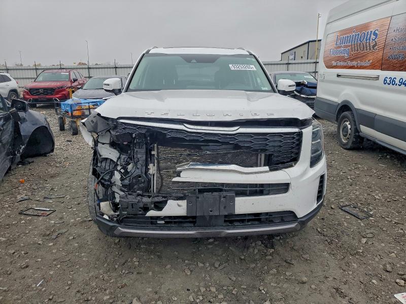 Фото 5 - KIA TELLURIDE