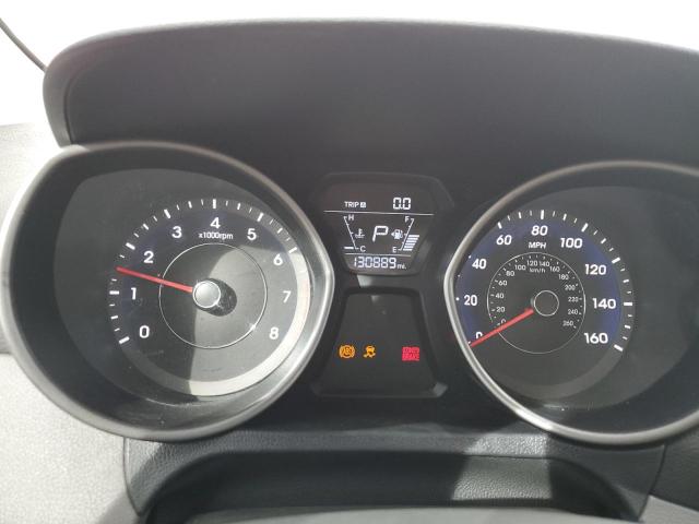 Фото 9 - HYUNDAI ELANTRA