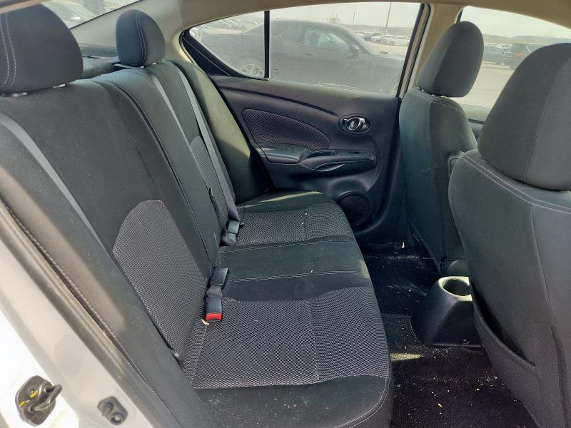 Фото 10 - NISSAN VERSA