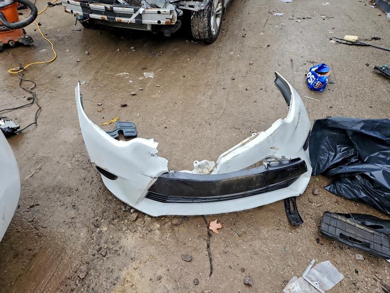 Фото 12 - TOYOTA COROLLA