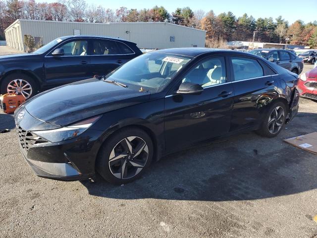 Фото 1 - HYUNDAI ELANTRA