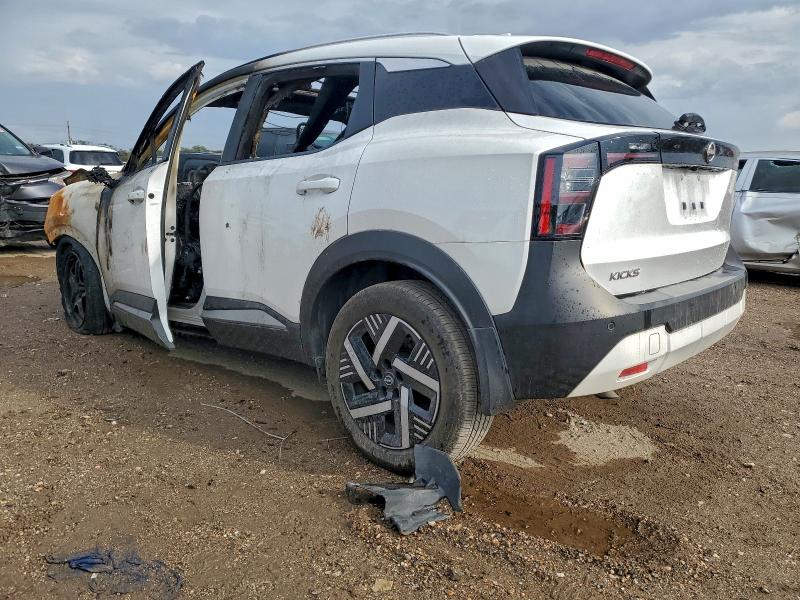 Фото 2 - NISSAN KICKS