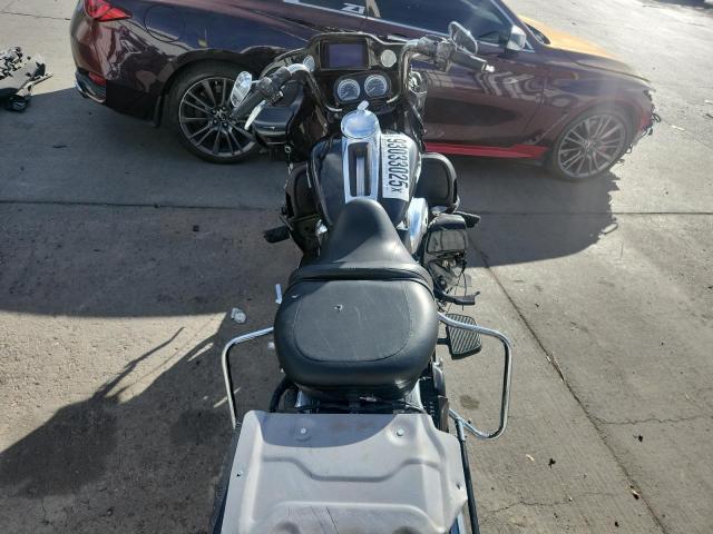 Фото 6 - HARLEY-DAVIDSON FLTRK