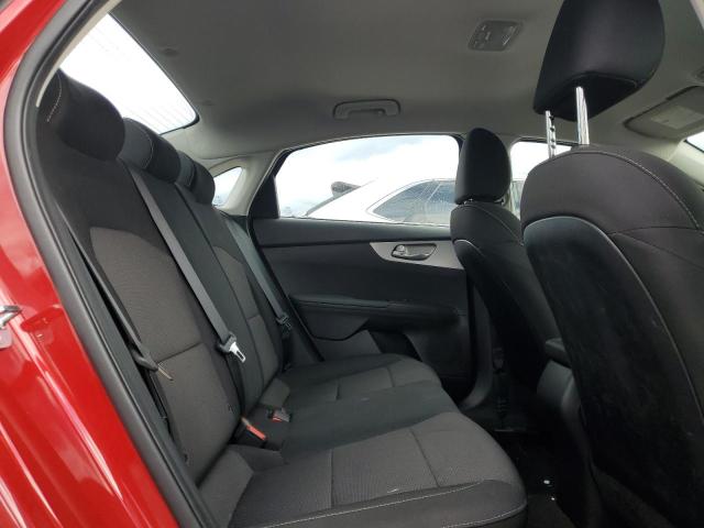 Фото 10 - KIA FORTE