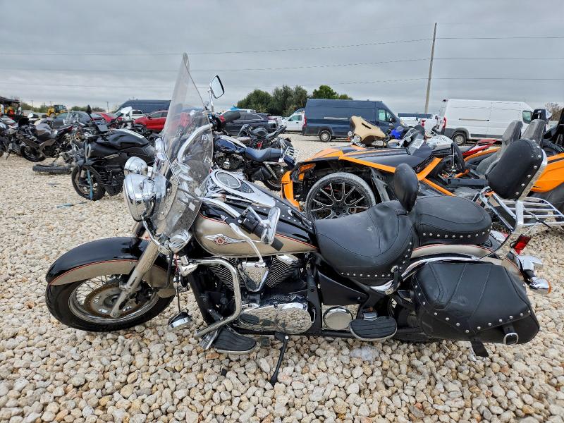 KAWASAKI VULCAN 900 2013