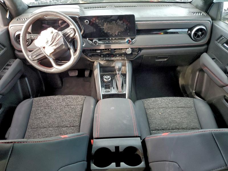 Фото 8 - CHEVROLET COLORADO