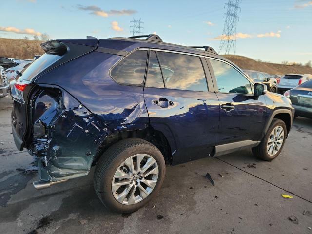 Фото 3 - TOYOTA RAV4