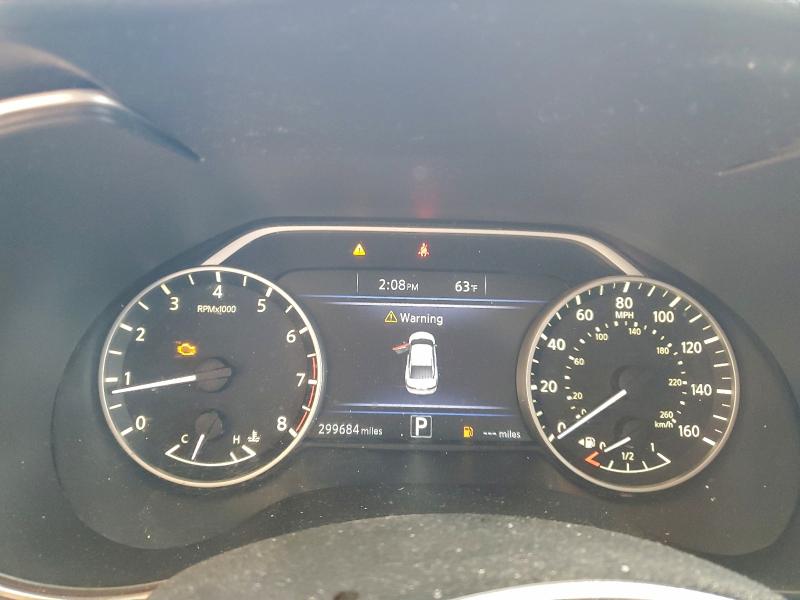 Фото 9 - NISSAN MAXIMA