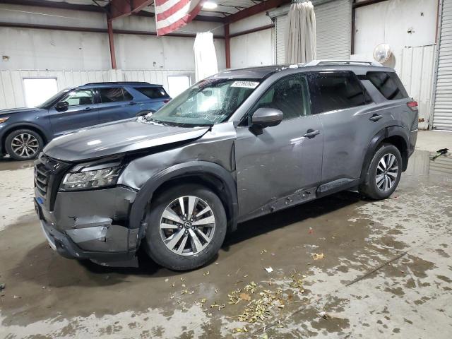 Фото 1 - NISSAN PATHFINDER