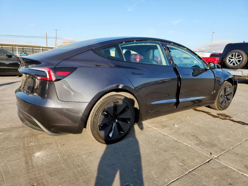 Фото 3 - TESLA MODEL 3