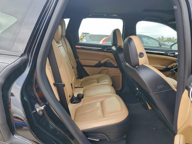 Фото 11 - PORSCHE CAYENNE