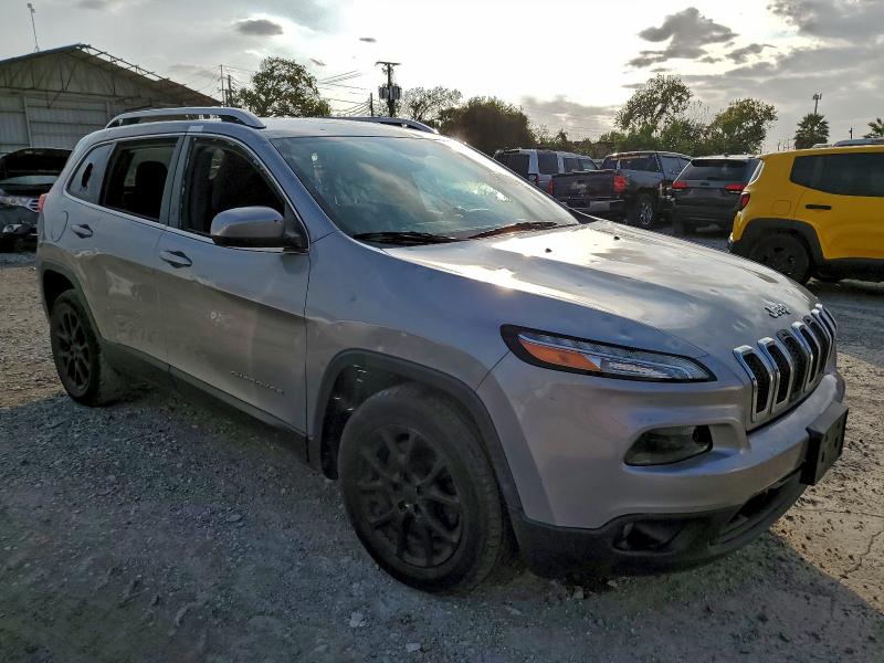 Фото 4 - JEEP GRAND CHER