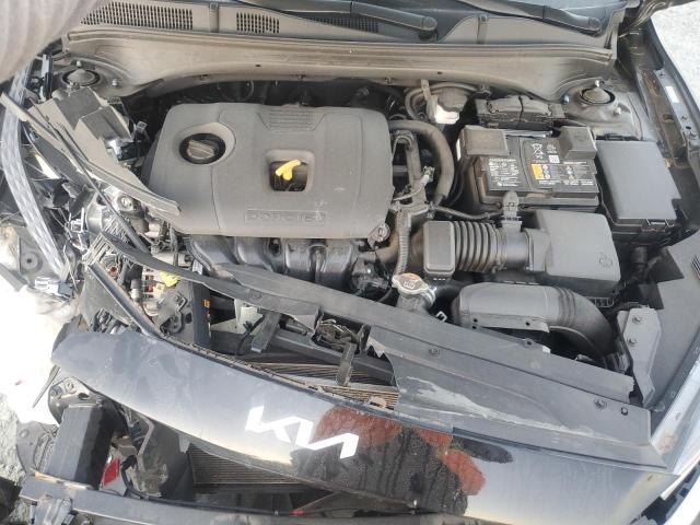 Фото 11 - KIA FORTE