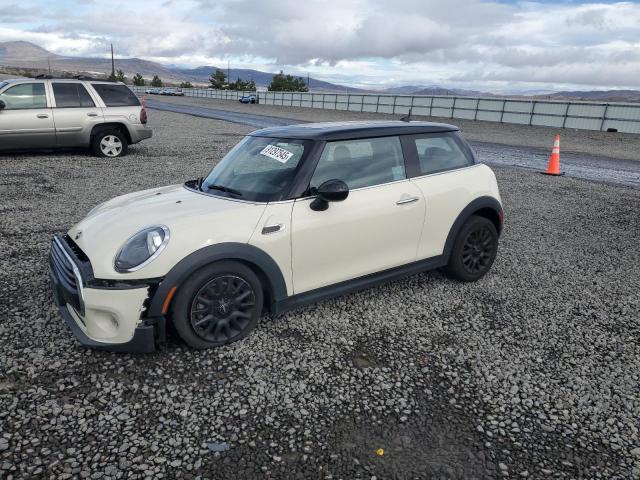 Фото 1 - MINI COOPER