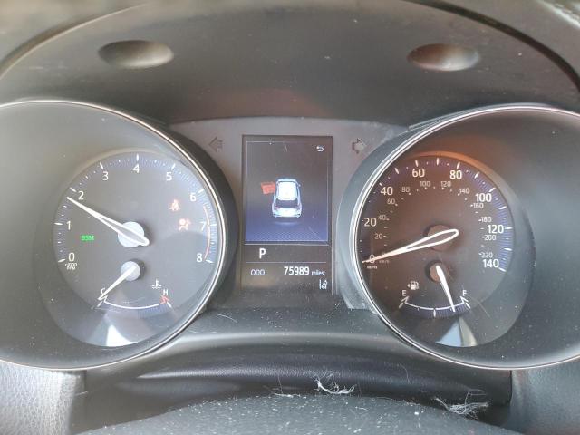 Фото 9 - TOYOTA C-HR