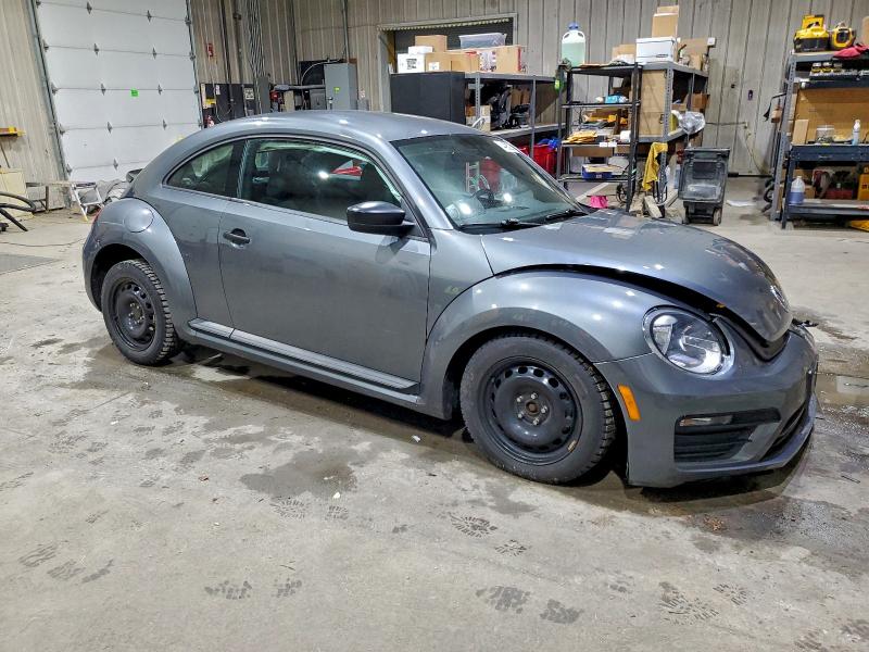 Фото 4 - VOLKSWAGEN BEETLE