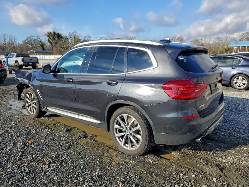 Фото 2 - BMW X3