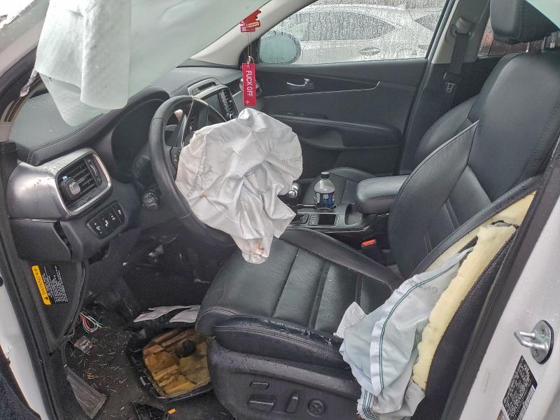 Фото 7 - KIA SORENTO