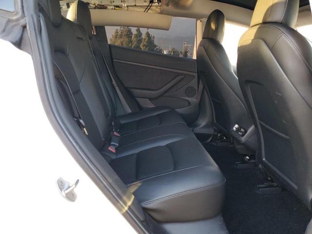 Фото 10 - TESLA MODEL 3