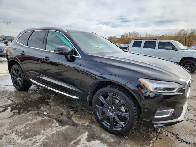 Фото 4 - VOLVO XC60