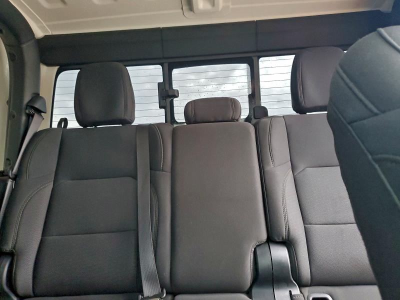 Фото 10 - JEEP GLADIATOR