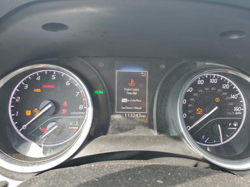 Фото 9 - TOYOTA CAMRY