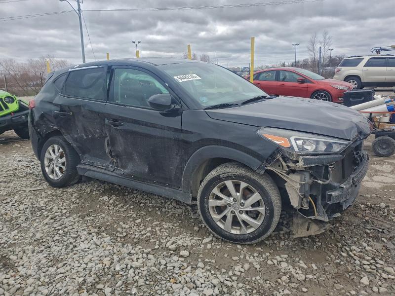 Фото 4 - HYUNDAI TUCSON