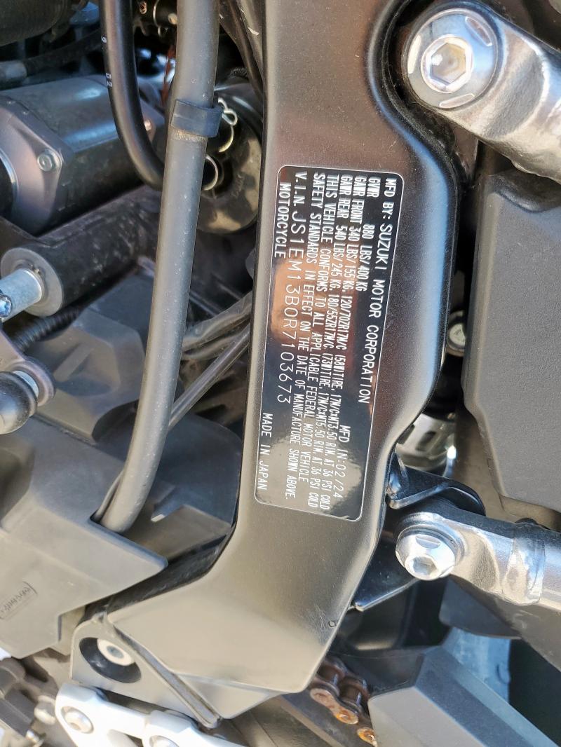 SUZUKI GSX800 F 2024