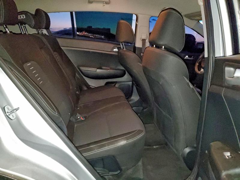 Фото 11 - KIA SPORTAGE