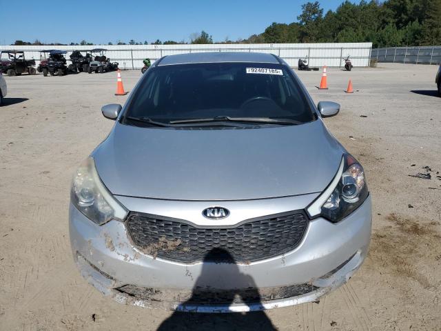 Фото 5 - KIA FORTE