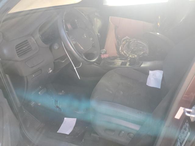 Фото 7 - KIA SORENTO