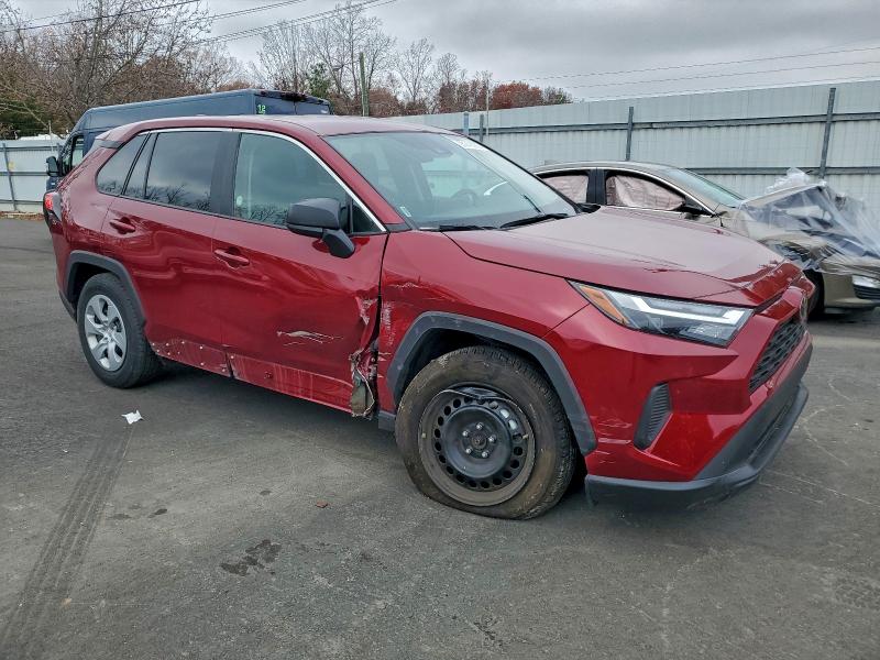 Фото 4 - TOYOTA RAV4