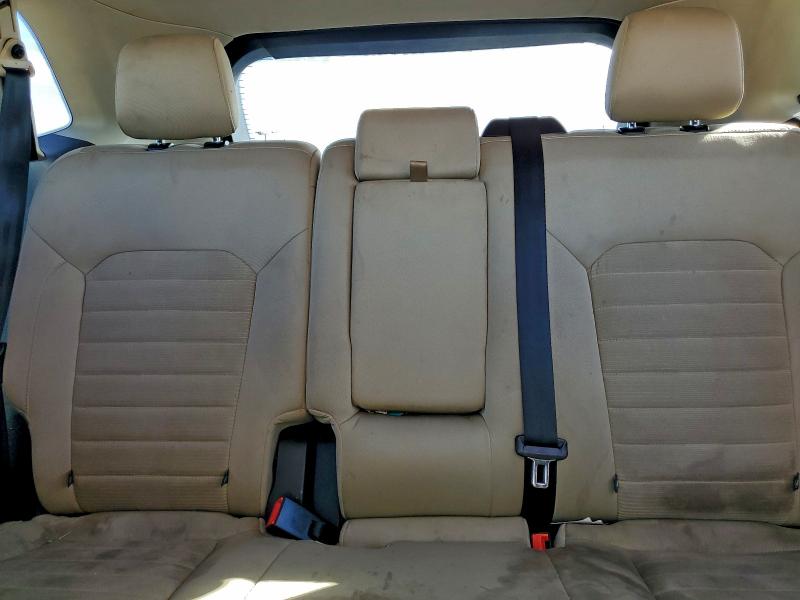 Фото 10 - FORD EDGE