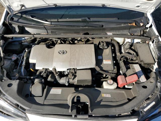 Фото 11 - TOYOTA PRIUS