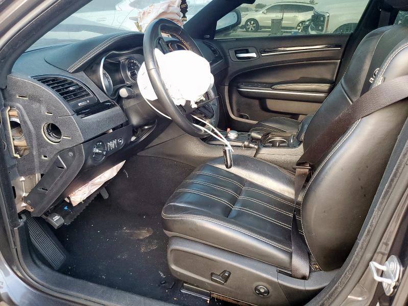 Фото 7 - CHRYSLER 300