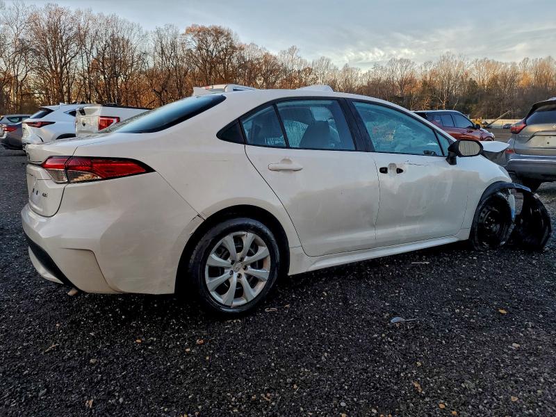 Фото 3 - TOYOTA COROLLA