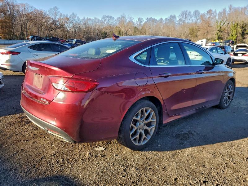 Фото 3 - CHRYSLER 200
