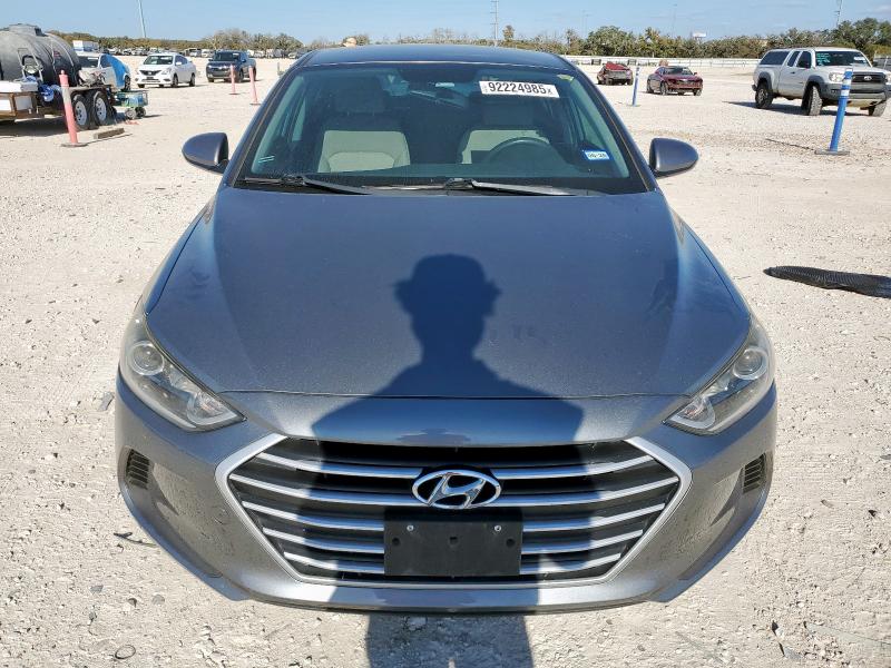 Фото 5 - HYUNDAI ELANTRA