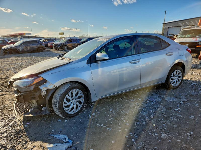 Фото 1 - TOYOTA COROLLA