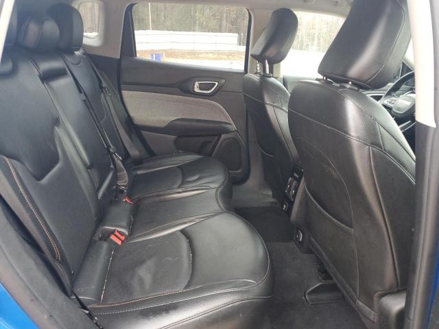 Фото 10 - JEEP COMPASS