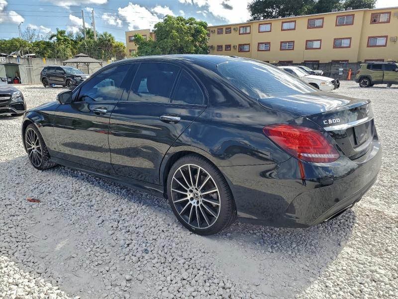 Фото 2 - MERCEDES-BENZ C-CLASS