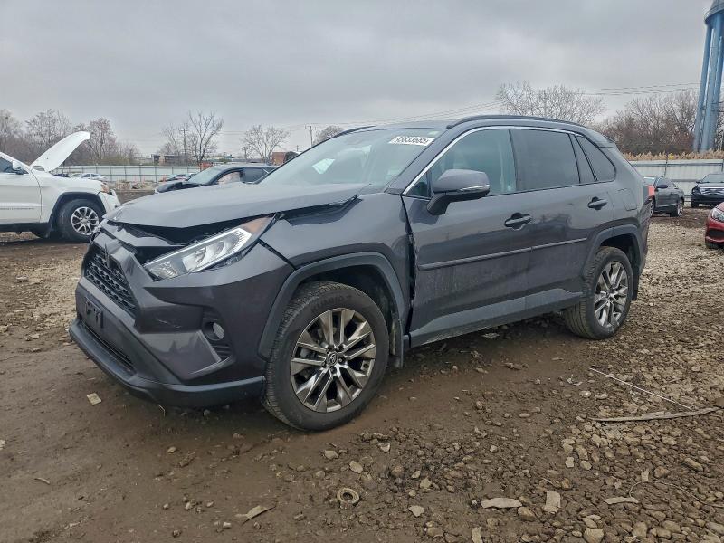 Фото 1 - TOYOTA RAV4